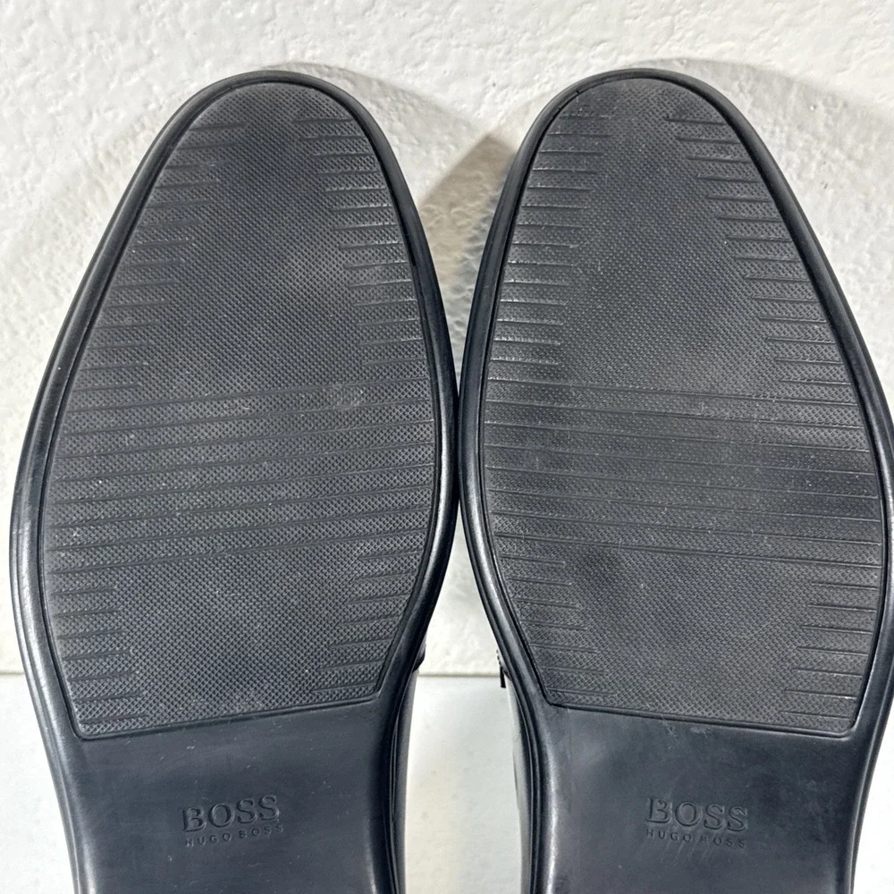 HUGO BOSS Shoes Mens Size 8 Black Leather Penny Loafer Slip On Casual Almond Toe